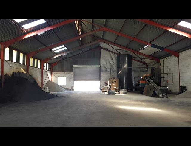 848M² FACTORY TO LET IN BLACKHEATH INDUSTRIAL